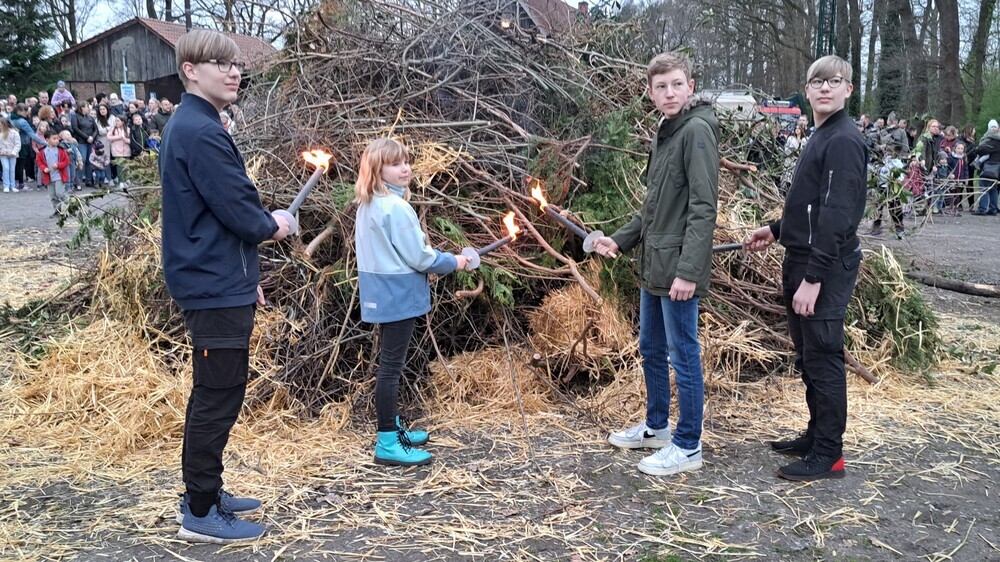 Osterfeuer gut besucht